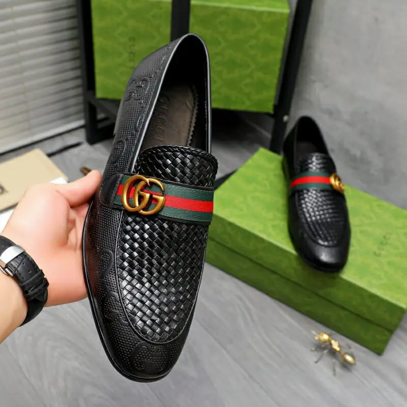 gucci oxfords chaussures pour homme s_1243b263